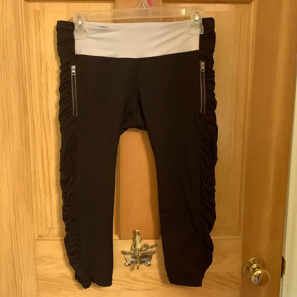 LULULEMON MID LEGGINGS - Picture 1 of 4